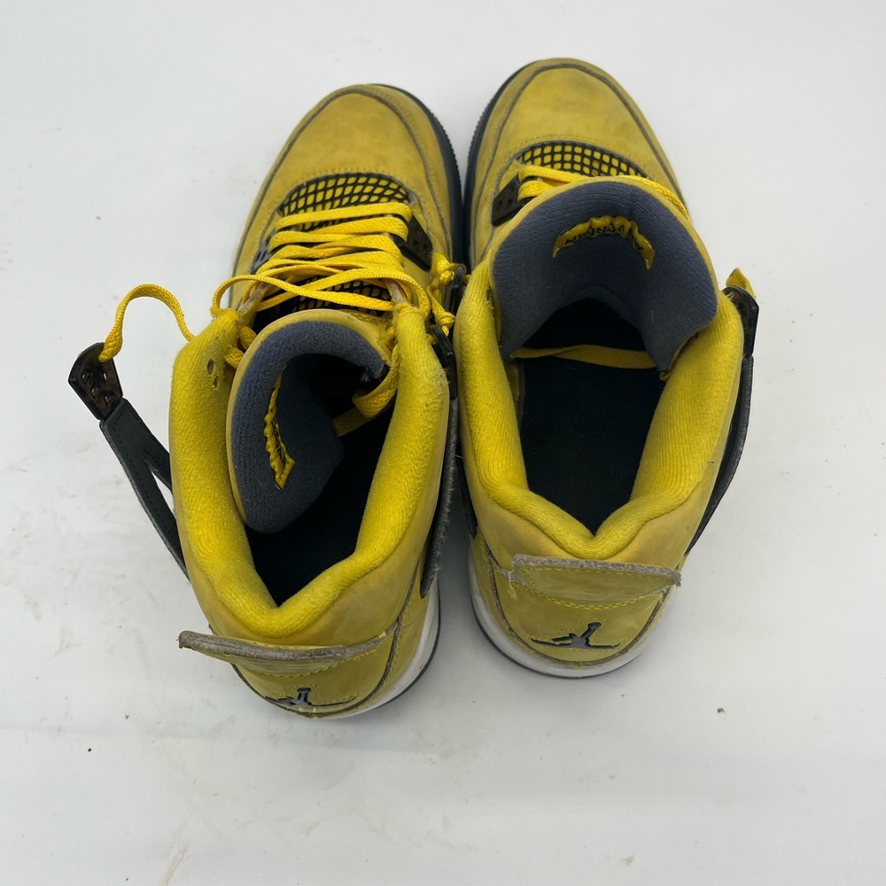 Size 6.5Y (GS) - Jordan 4 Retro 2021 Mid Lightning 408452-700